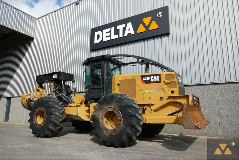 Caterpillar 525D - Forestry equipment: picture 3 Caterpillar 525D - Forestry equipment: picture 3