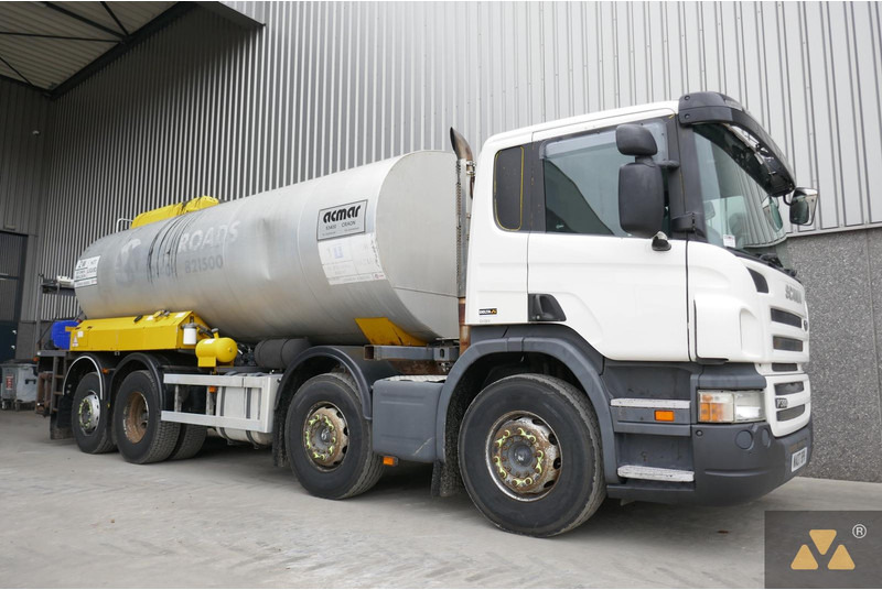 Scania P380 8x2 - Truck: picture 3 Scania P380 8x2 - Truck: picture 3