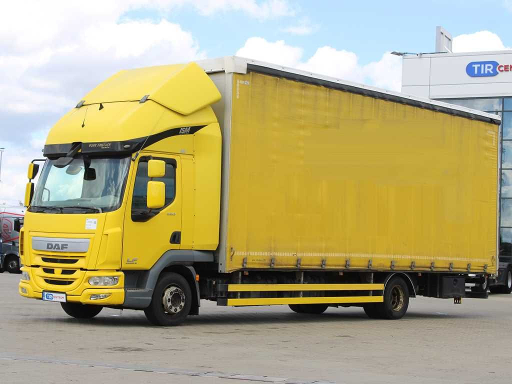 DAF LF 220FA, EURO 6, SLEEPING CABIN - Curtainsider truck: picture 1 DAF LF 220FA, EURO 6, SLEEPING CABIN - Curtainsider truck: picture 1