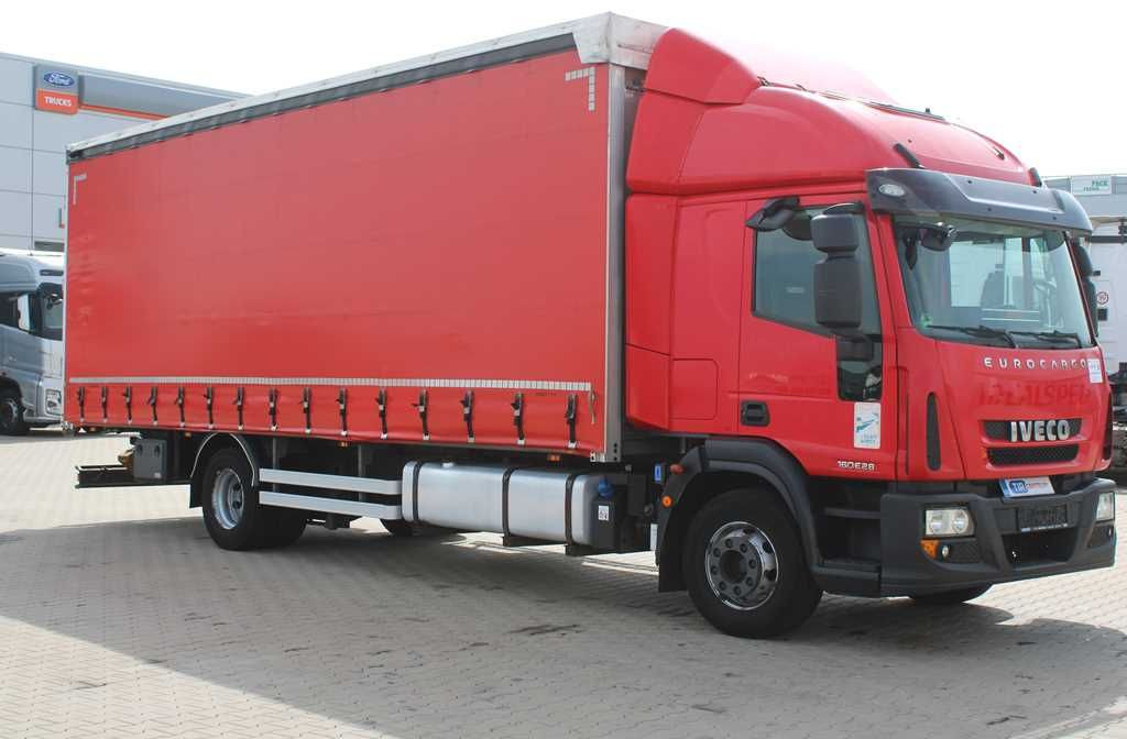 Iveco EUROCARGO 160E28, EURO 6 - Curtainsider truck: picture 2 Iveco EUROCARGO 160E28, EURO 6 - Curtainsider truck: picture 2