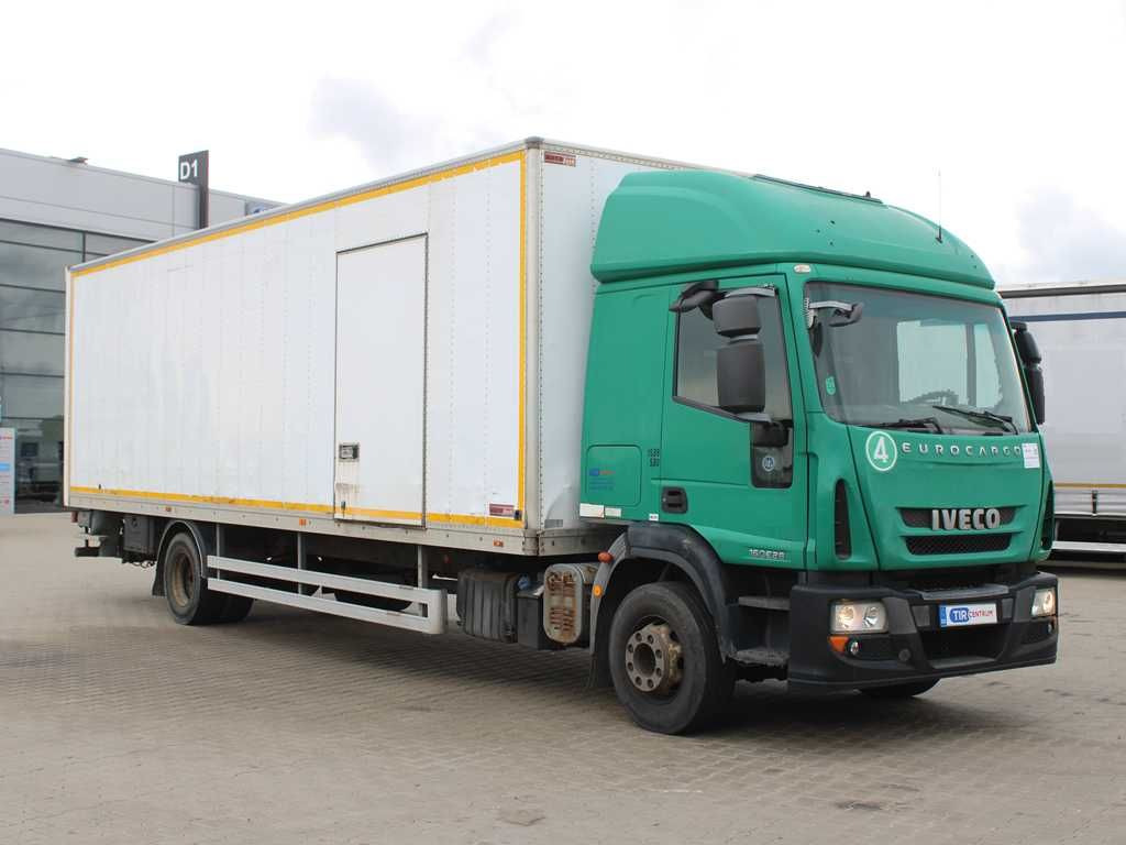 Iveco EUROCARGO ML 160E28, EURO 4, TAIL LIFT Iveco EUROCARGO ML 160E28, EURO 4, TAIL LIFT - Box truck: picture 2 Iveco EUROCARGO ML 160E28, EURO 4, TAIL LIFT Iveco EUROCARGO ML 160E28, EURO 4, TAIL LIFT - Box truck: picture 2