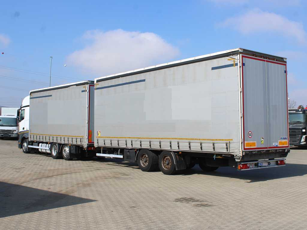 Mercedes-Benz Actros 2542, EURO 6, 6X2, AIR SUSPENSION + PANAV TV018M - Curtainsider truck: picture 5 Mercedes-Benz Actros 2542, EURO 6, 6X2, AIR SUSPENSION + PANAV TV018M - Curtainsider truck: picture 5