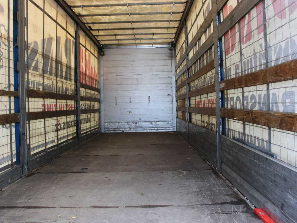 Leasing of  Renault MIDLUM 220.12, EURO 5, SLEEPING BODY, HYDRAULIC FRONT Renault MIDLUM 220.12, EURO 5, SLEEPING BODY, HYDRAULIC FRONT: picture 8