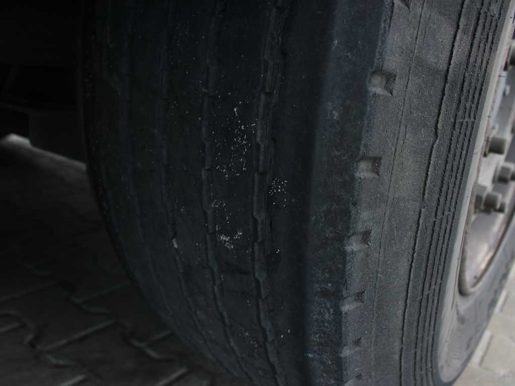 Curtainsider semi-trailer Schwarzmüller SPA 3/E, SAF AXLES, MULTILOCK, MULDA: picture 14 Curtainsider semi-trailer Schwarzmüller SPA 3/E, SAF AXLES, MULTILOCK, MULDA: picture 14