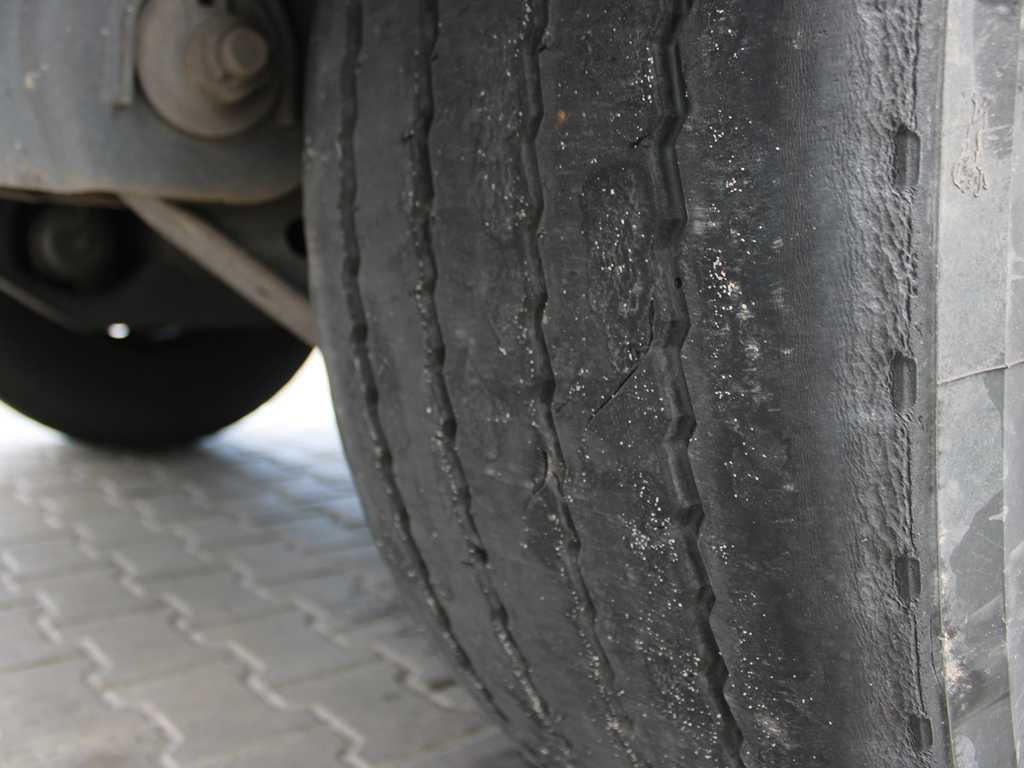 Curtainsider semi-trailer Schwarzmüller SPA 3/E, SAF AXLES, MULTILOCK, MULDA: picture 11 Curtainsider semi-trailer Schwarzmüller SPA 3/E, SAF AXLES, MULTILOCK, MULDA: picture 11