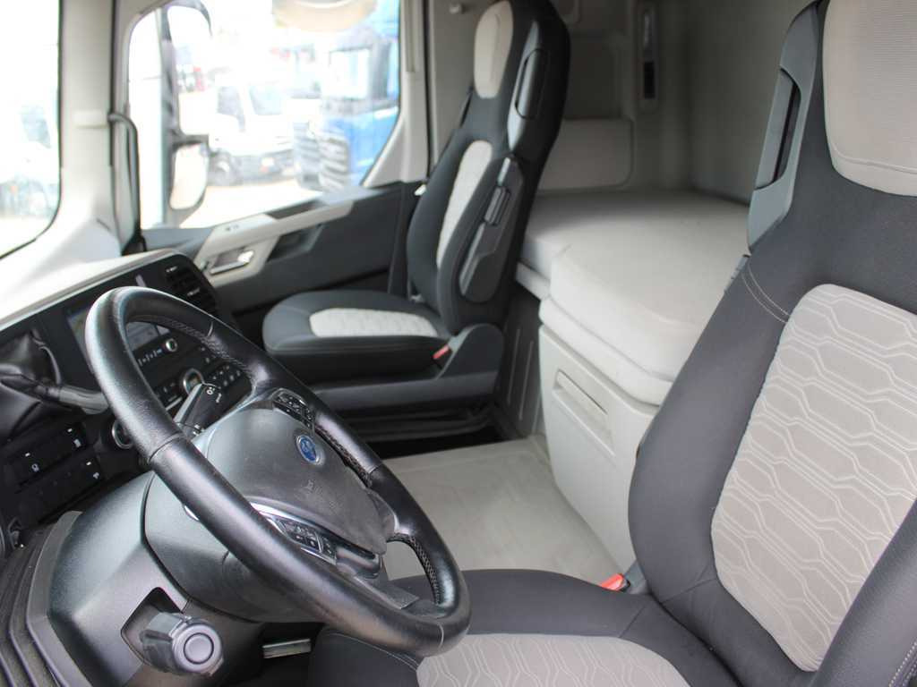 Tractor unit Ford F-MAX 12S, EURO 6, NAVIGATION: picture 7 Tractor unit Ford F-MAX 12S, EURO 6, NAVIGATION: picture 7