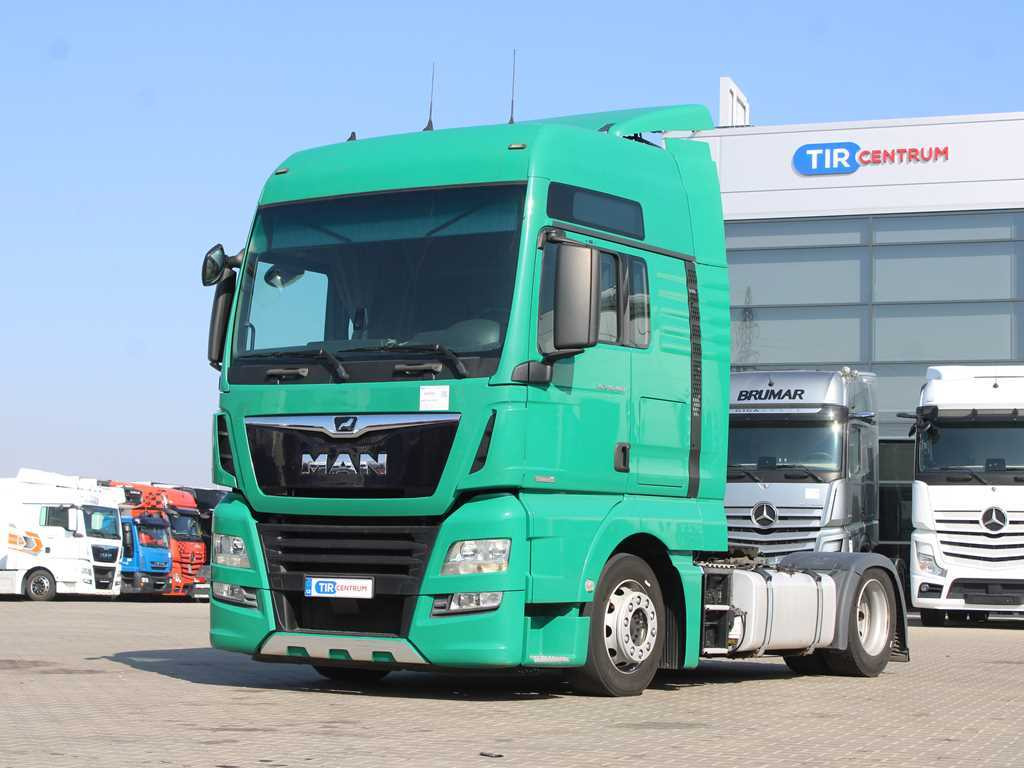 MAN TGX 18.460, EURO 6, LOW DECK, RETARDER - Tractor unit: picture 1 MAN TGX 18.460, EURO 6, LOW DECK, RETARDER - Tractor unit: picture 1