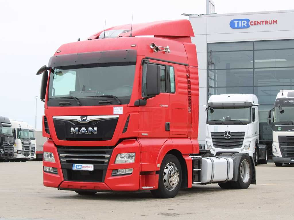 MAN TGX 18.500, LOWDECK,SEC.AIR CONDITION, EURO 6 - Tractor unit: picture 1 MAN TGX 18.500, LOWDECK,SEC.AIR CONDITION, EURO 6 - Tractor unit: picture 1