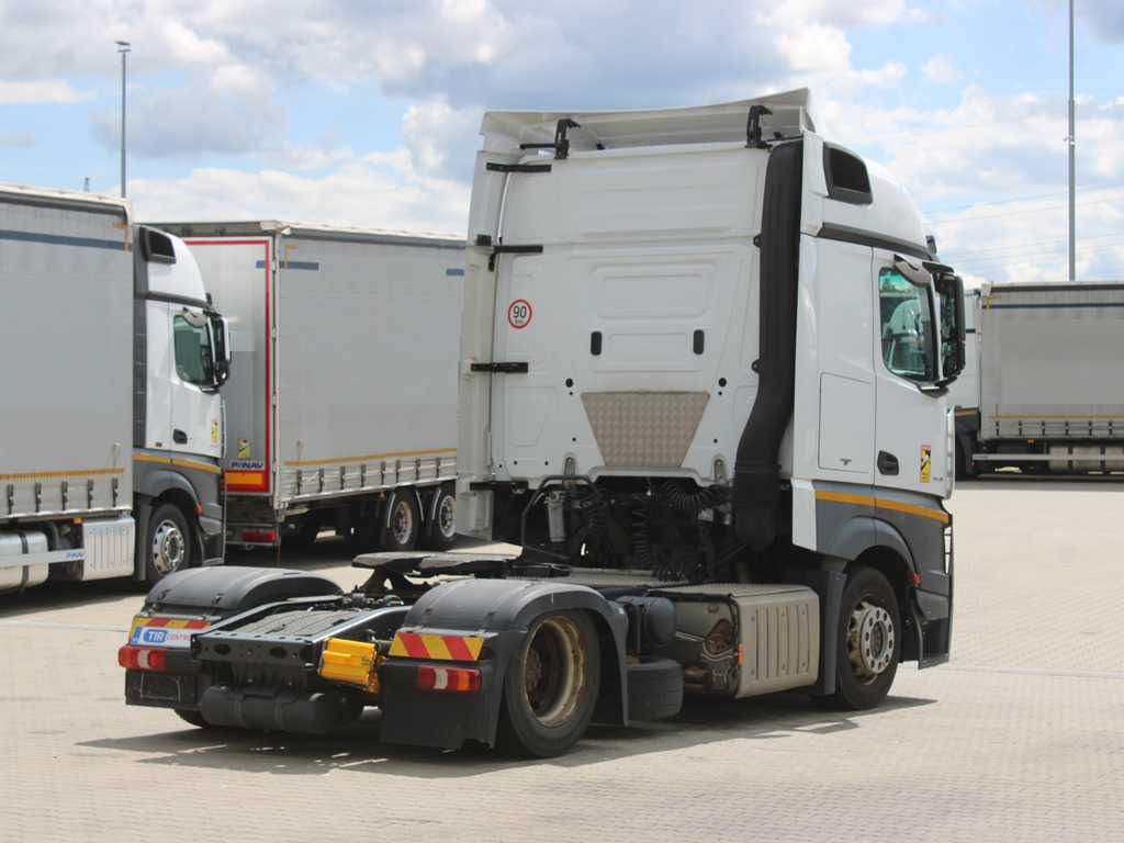 Mercedes-Benz Actros 1845, LOWDECK, EURO 6 - Tractor unit: picture 4 Mercedes-Benz Actros 1845, LOWDECK, EURO 6 - Tractor unit: picture 4