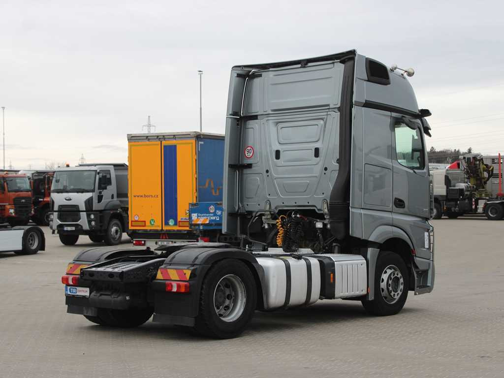 Mercedes-Benz Actros 1851, EURO 6, NAVIGATION - Tractor unit: picture 4 Mercedes-Benz Actros 1851, EURO 6, NAVIGATION - Tractor unit: picture 4