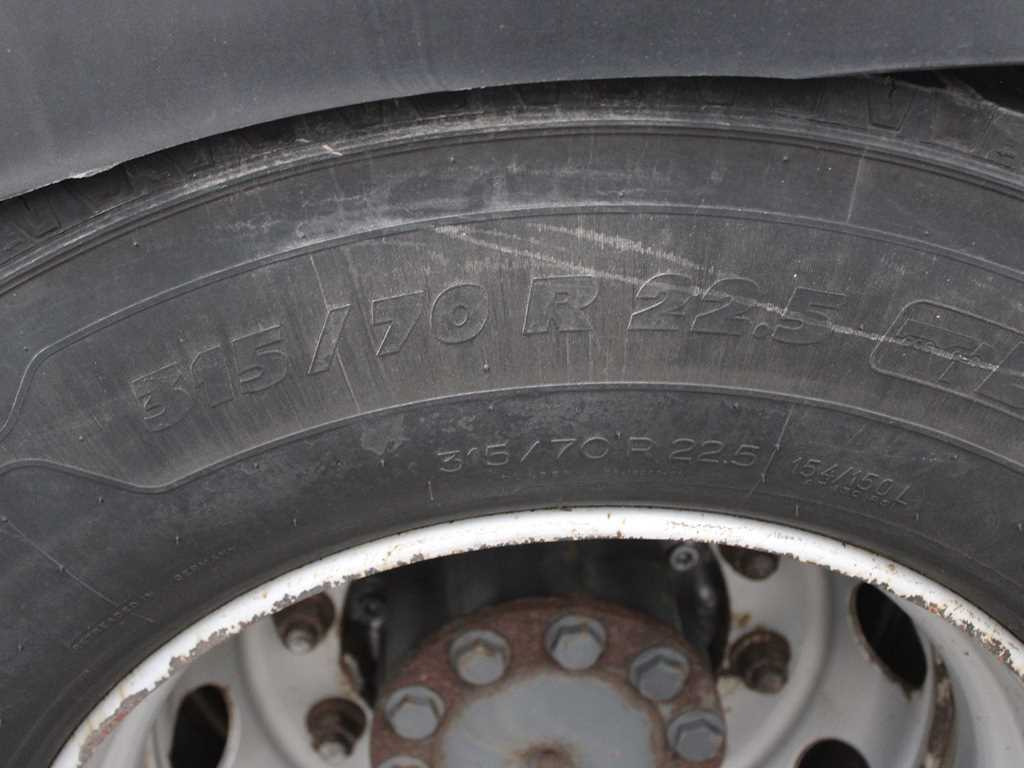 Leasing of Mercedes-Benz Actros 1851, EURO 6, NAVIGATION Mercedes-Benz Actros 1851, EURO 6, NAVIGATION: picture 15 Leasing of Mercedes-Benz Actros 1851, EURO 6, NAVIGATION Mercedes-Benz Actros 1851, EURO 6, NAVIGATION: picture 15