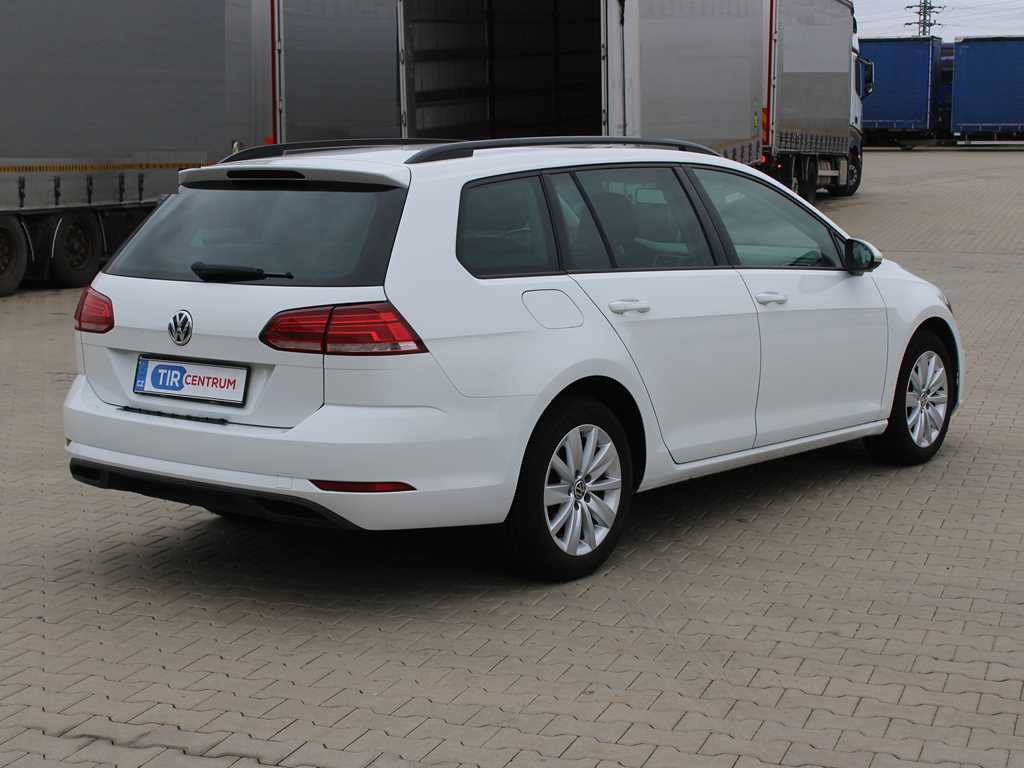 Volkswagen GOLF, 1.6 TDI 85kW, AdBlue - Car: picture 4 Volkswagen GOLF, 1.6 TDI 85kW, AdBlue - Car: picture 4