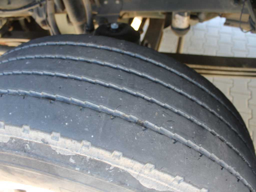 Tipper Volvo FH 750, EURO 6, 8X4, LIFTING AXLE, VEB +, 17m³: picture 30 Tipper Volvo FH 750, EURO 6, 8X4, LIFTING AXLE, VEB +, 17m³: picture 30