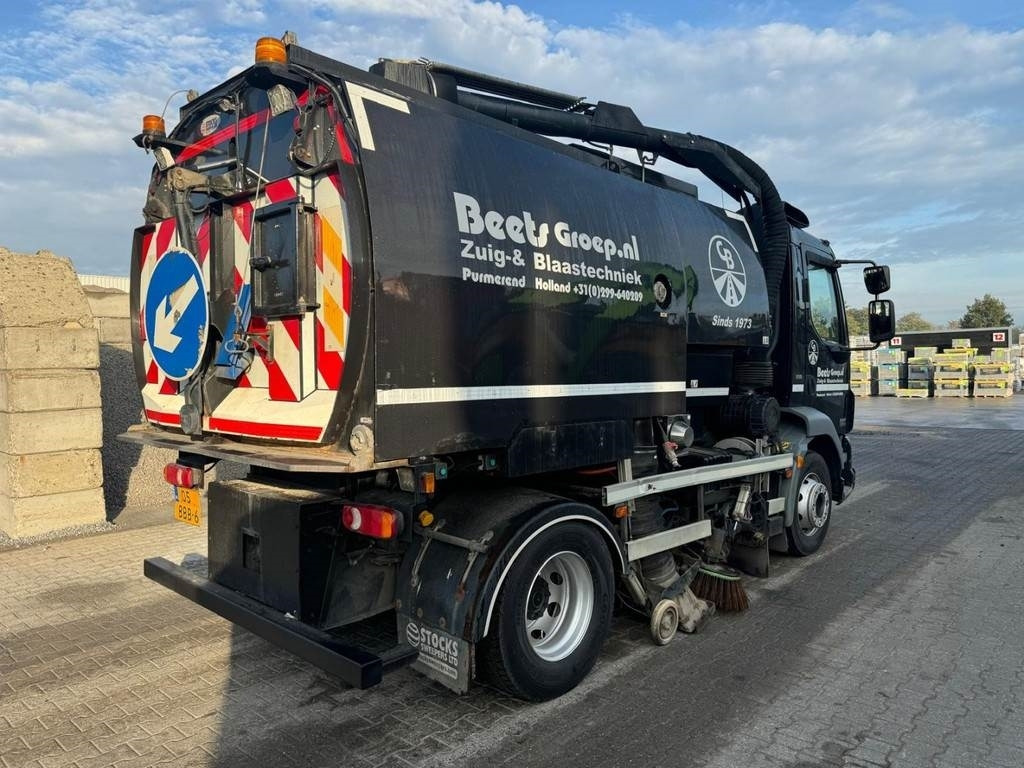 DAF FA LF55 - Road sweeper: picture 4 DAF FA LF55 - Road sweeper: picture 4