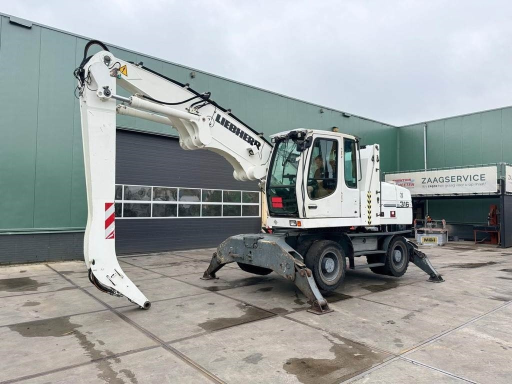 Liebherr A 316 - Waste/ Industry handler: picture 4 Liebherr A 316 - Waste/ Industry handler: picture 4