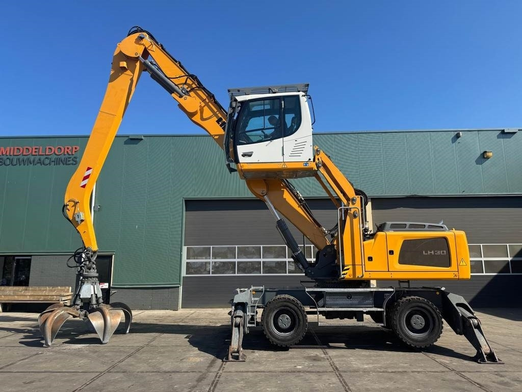 Liebherr LH 30 M - Waste/ Industry handler: picture 1 Liebherr LH 30 M - Waste/ Industry handler: picture 1