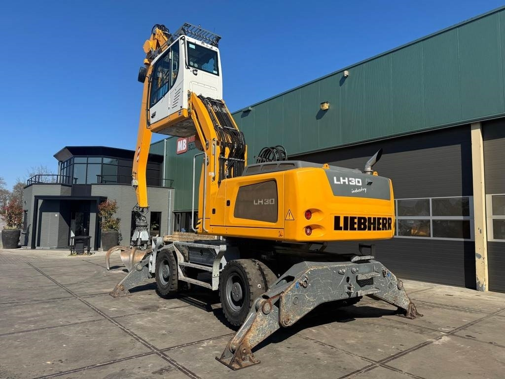 Liebherr LH 30 M - Waste/ Industry handler: picture 3 Liebherr LH 30 M - Waste/ Industry handler: picture 3