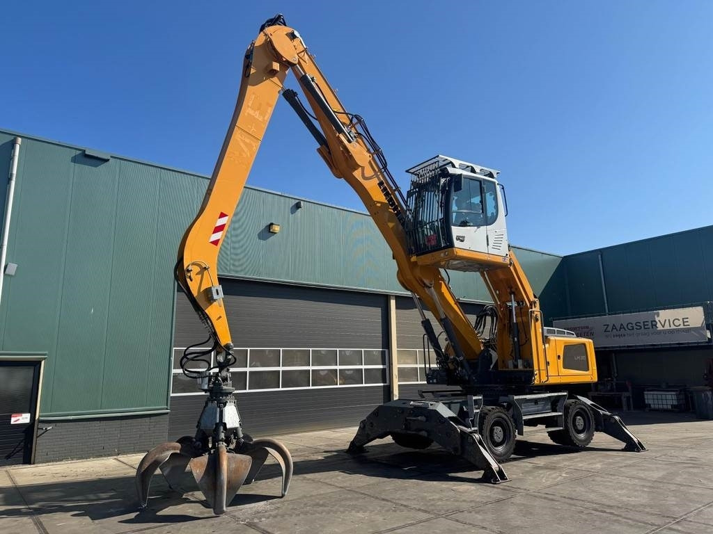 Liebherr LH 30 M - Waste/ Industry handler: picture 2 Liebherr LH 30 M - Waste/ Industry handler: picture 2
