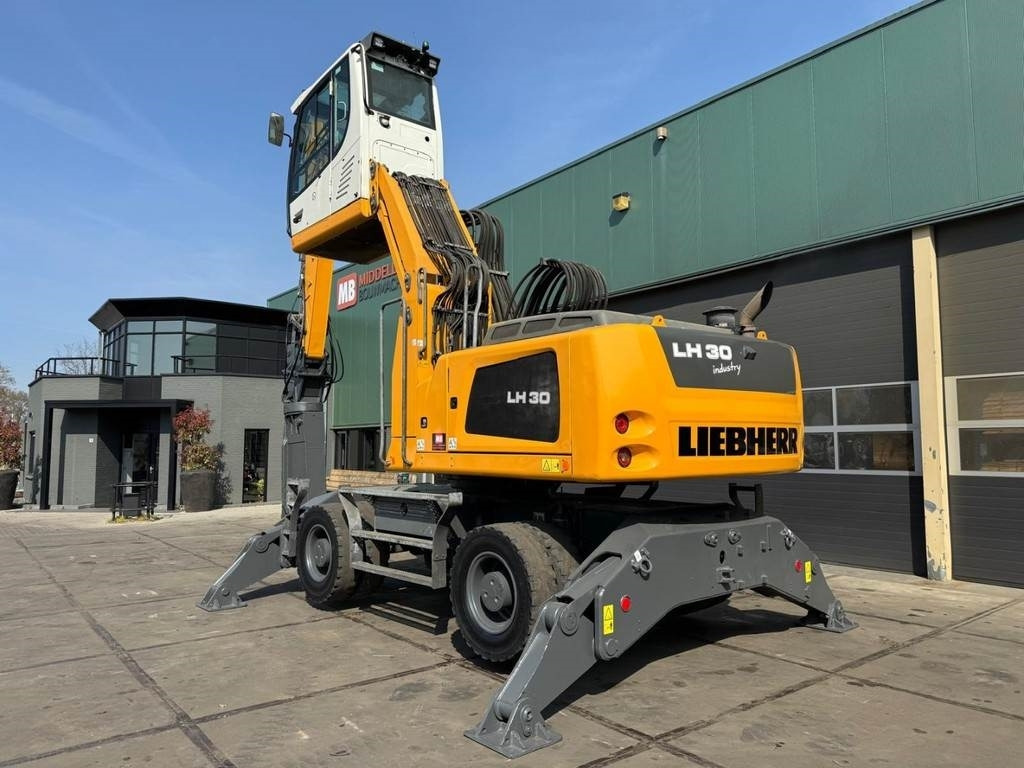 Liebherr LH 30 M - Waste/ Industry handler: picture 3 Liebherr LH 30 M - Waste/ Industry handler: picture 3