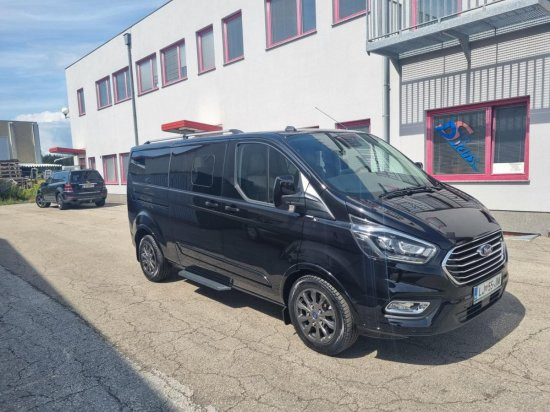 Ford Tourneo Custom Eco Blue Hybrid - Small van: picture 2 Ford Tourneo Custom Eco Blue Hybrid - Small van: picture 2