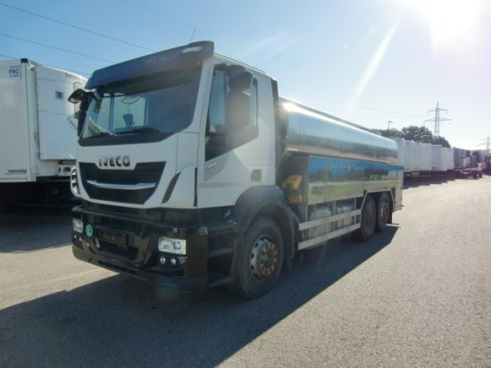 Iveco Stralis AD 260 SYS Milchtankwagen, Tankaufbau, ,Lenkachse + Liftachse, Retarder, 3 Kammern zu 5300l - Tank truck: picture 1 Iveco Stralis AD 260 SYS Milchtankwagen, Tankaufbau, ,Lenkachse + Liftachse, Retarder, 3 Kammern zu 5300l - Tank truck: picture 1