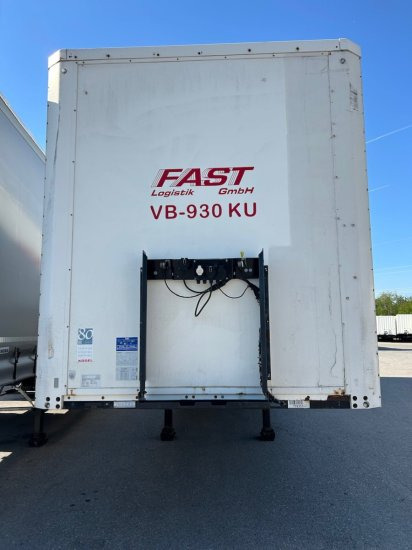 Kögel S24-3 Kofferauflieger, Liftachse - Closed box semi-trailer: picture 2 Kögel S24-3 Kofferauflieger, Liftachse - Closed box semi-trailer: picture 2