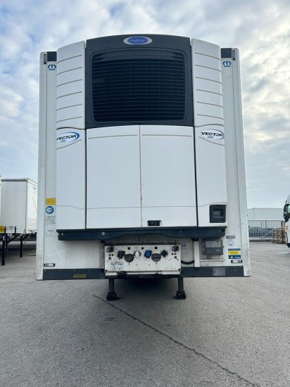 Krone Carrier Vector 1350, Liftachse - Refrigerator semi-trailer: picture 2 Krone Carrier Vector 1350, Liftachse - Refrigerator semi-trailer: picture 2