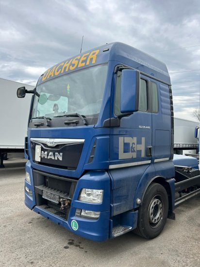 MAN TGX 26.440 XLX 6x2 Liftachse, Euro 6, Retarder, Motorschaden - Container transporter/ Swap body truck: picture 3 MAN TGX 26.440 XLX 6x2 Liftachse, Euro 6, Retarder, Motorschaden - Container transporter/ Swap body truck: picture 3