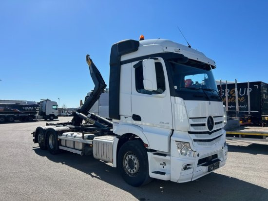 Mercedes-Benz Actros 2545L 6x2 Hyva Abroller, E6 ,Retarder, Lenk-Liftachse, - Hook lift truck: picture 3 Mercedes-Benz Actros 2545L 6x2 Hyva Abroller, E6 ,Retarder, Lenk-Liftachse, - Hook lift truck: picture 3