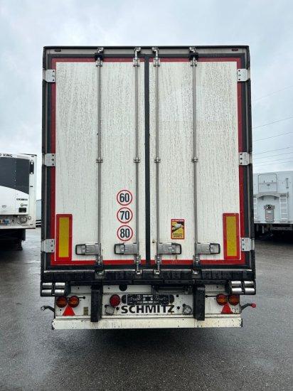 Schmitz SCB S3B Rohrbahnen, Fleischbahnen , ThermoKing SLXe300 - Isothermal semi-trailer: picture 3 Schmitz SCB S3B Rohrbahnen, Fleischbahnen , ThermoKing SLXe300 - Isothermal semi-trailer: picture 3