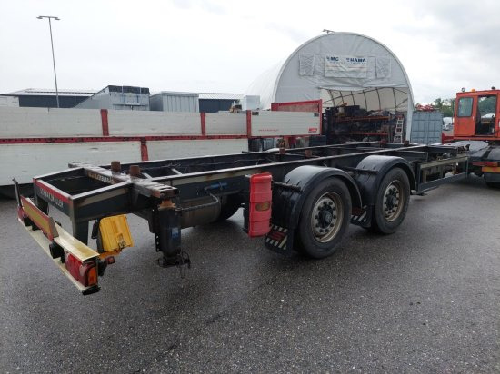 Schwarzmüller Lafette S-Serie - Container transporter/ Swap body trailer: picture 4 Schwarzmüller Lafette S-Serie - Container transporter/ Swap body trailer: picture 4