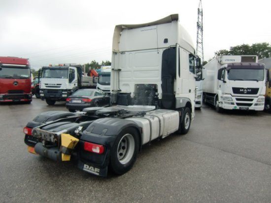 DAF XF 106.460 SSC, Intarder - Tractor unit: picture 4 DAF XF 106.460 SSC, Intarder - Tractor unit: picture 4