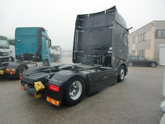 DAF XG+ 530FT, Retarder EURO6, Mirror-Cams, - Tractor unit: picture 4 DAF XG+ 530FT, Retarder EURO6, Mirror-Cams, - Tractor unit: picture 4