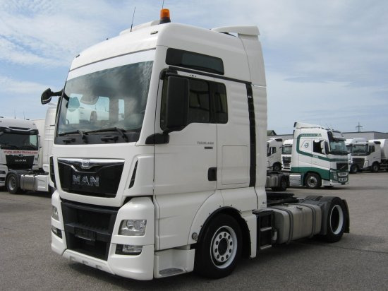 MAN TGX 18.440 XXL Low Deck, Retarder, Standklima, Euro 6, - Tractor unit: picture 1 MAN TGX 18.440 XXL Low Deck, Retarder, Standklima, Euro 6, - Tractor unit: picture 1