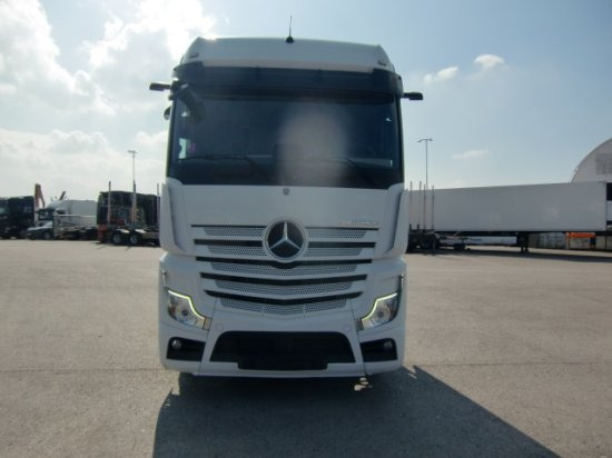 Mercedes-Benz Actros 1845 BL Giga Mirrow Cam - Tractor unit: picture 2 Mercedes-Benz Actros 1845 BL Giga Mirrow Cam - Tractor unit: picture 2