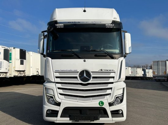 Mercedes-Benz Actros 1851 - Tractor unit: picture 2 Mercedes-Benz Actros 1851 - Tractor unit: picture 2