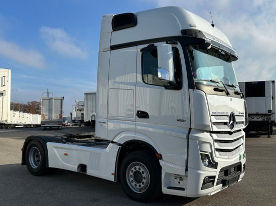 Mercedes-Benz Actros 1851 - Tractor unit: picture 3 Mercedes-Benz Actros 1851 - Tractor unit: picture 3