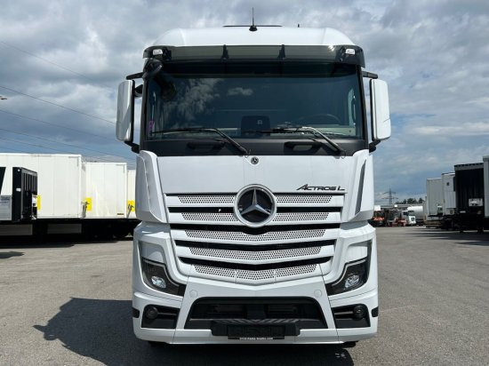 Mercedes-Benz Actros L 3351 6x4, Retarder, nur auf Miete oder Mietkauf - Tractor unit: picture 2 Mercedes-Benz Actros L 3351 6x4, Retarder, nur auf Miete oder Mietkauf - Tractor unit: picture 2