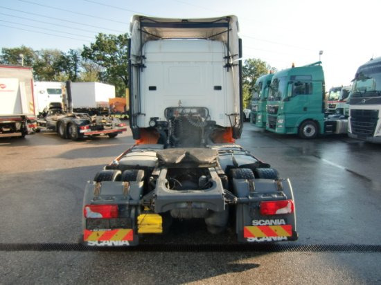 Scania R410 Low Deck - Tractor unit: picture 5 Scania R410 Low Deck - Tractor unit: picture 5