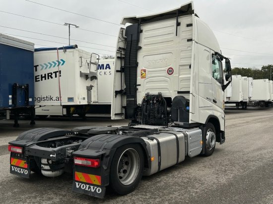 Volvo FH 500 E6, Low Deck, I-Shift, Voll-Luft, Standklima - Tractor unit: picture 3 Volvo FH 500 E6, Low Deck, I-Shift, Voll-Luft, Standklima - Tractor unit: picture 3