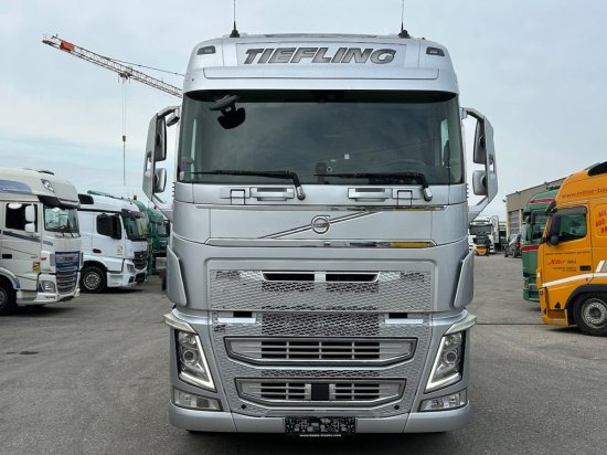 Volvo FH 500, E6, Voll-Luft, I-Shift, VEB+, Standklima, Schubbodenhydraulik - Tractor unit: picture 2 Volvo FH 500, E6, Voll-Luft, I-Shift, VEB+, Standklima, Schubbodenhydraulik - Tractor unit: picture 2