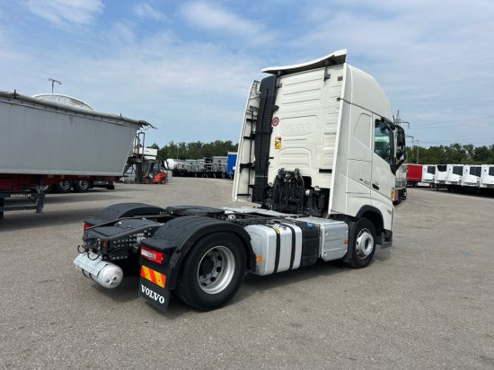 Volvo FH 500 EURO 6, I-Shift, Globetrotter, Standklima - Tractor unit: picture 5 Volvo FH 500 EURO 6, I-Shift, Globetrotter, Standklima - Tractor unit: picture 5