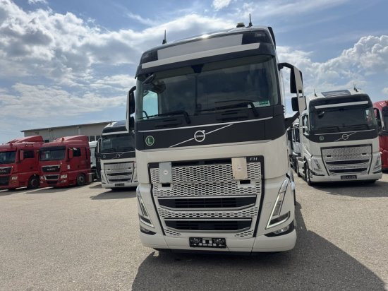Volvo FH 500, Retarder, XL - Tractor unit: picture 2 Volvo FH 500, Retarder, XL - Tractor unit: picture 2