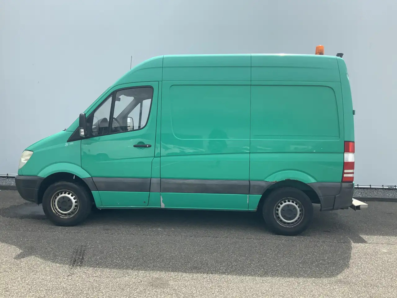 Mercedes-Benz Sprinter 311 2.2 CDI 325 H2 L1 Zits 3 Trekhaak 2800 kg & Op - Small van: picture 3 Mercedes-Benz Sprinter 311 2.2 CDI 325 H2 L1 Zits 3 Trekhaak 2800 kg & Op - Small van: picture 3