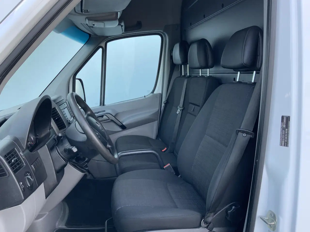 Mercedes-Benz Sprinter 316 2.2 CDI 366 L2H2 Airco Cruise Camera Navi Trek - Panel van: picture 4 Mercedes-Benz Sprinter 316 2.2 CDI 366 L2H2 Airco Cruise Camera Navi Trek - Panel van: picture 4