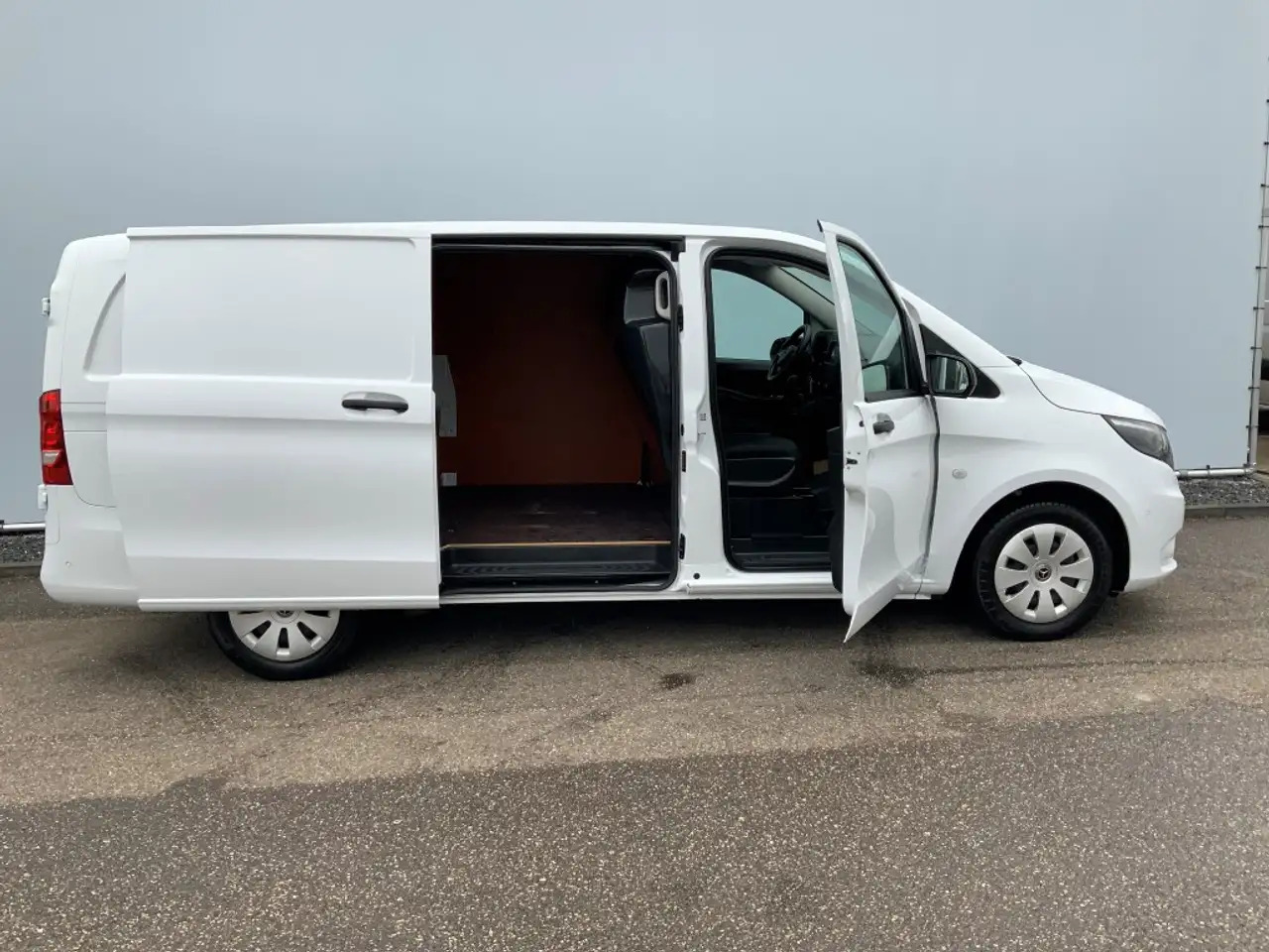 Mercedes-Benz Vito 110 CDI L2 Airco Cruise 2 Zits Euro 6 - Panel van: picture 5 Mercedes-Benz Vito 110 CDI L2 Airco Cruise 2 Zits Euro 6 - Panel van: picture 5