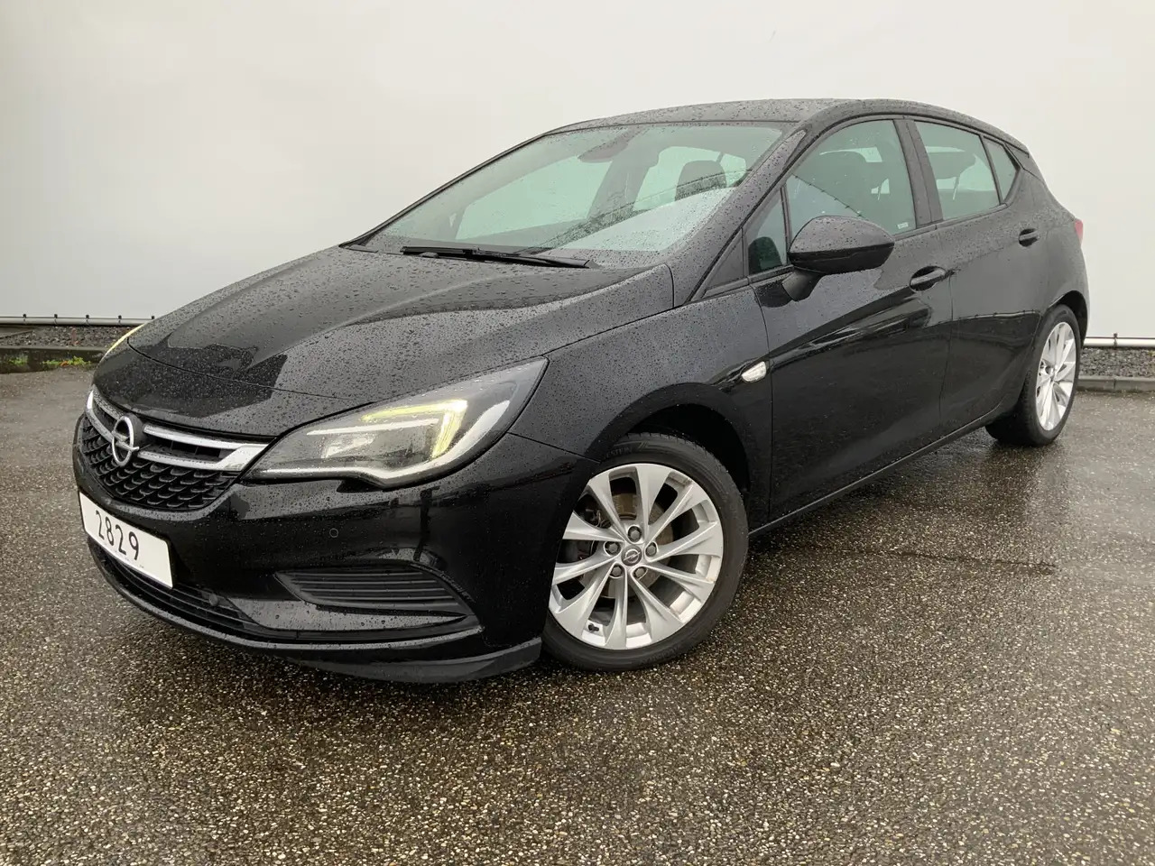 Opel Astra 1.6 BiTurbo Business Executive Airco Cruise Navi A - Hatchback: picture 1 Opel Astra 1.6 BiTurbo Business Executive Airco Cruise Navi A - Hatchback: picture 1