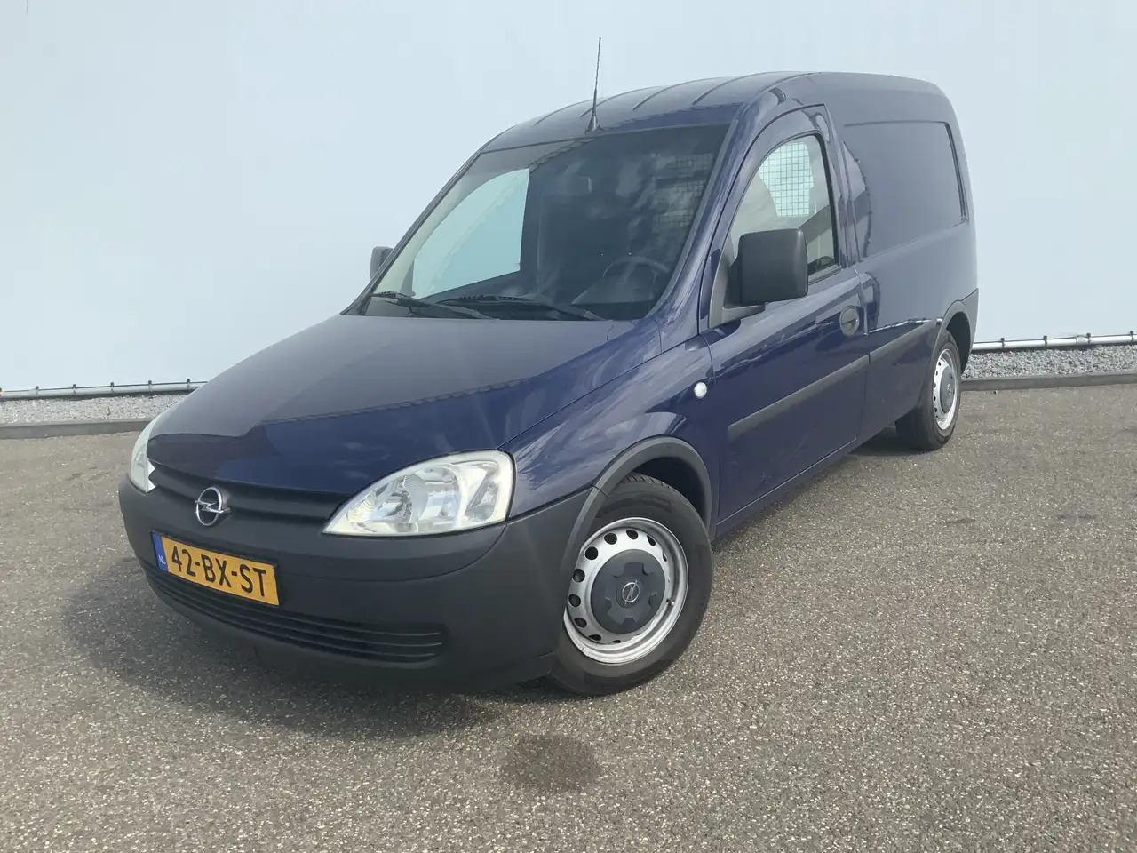 Opel Combo 1.3 CDTi Comfort Airco Trekhaak 1000 kg - Small van: picture 1 Opel Combo 1.3 CDTi Comfort Airco Trekhaak 1000 kg - Small van: picture 1