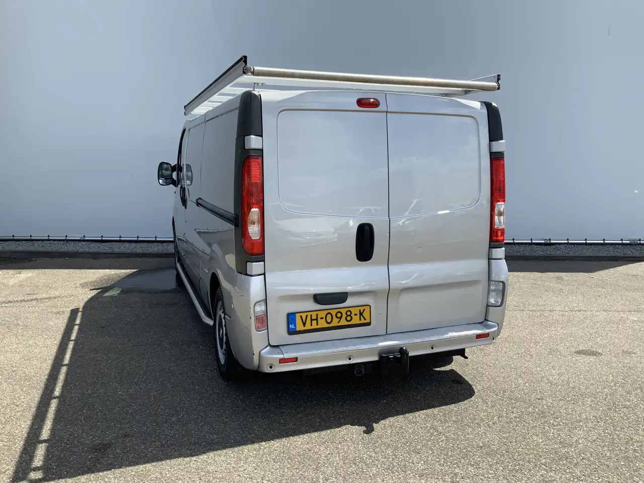Opel Vivaro 2.0 CDTI L2H1 Airco Cruise 3 Zits Trekhaak 2000 kg - Panel van: picture 2 Opel Vivaro 2.0 CDTI L2H1 Airco Cruise 3 Zits Trekhaak 2000 kg - Panel van: picture 2