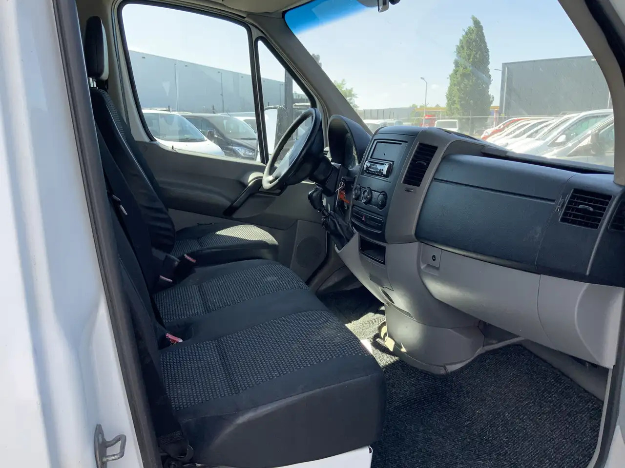Mercedes-Benz 515 CDI (Motor Defect !) Meubelbak&Lift 750 kg Dho - Other machinery: picture 4 Mercedes-Benz 515 CDI (Motor Defect !) Meubelbak&Lift 750 kg Dho - Other machinery: picture 4